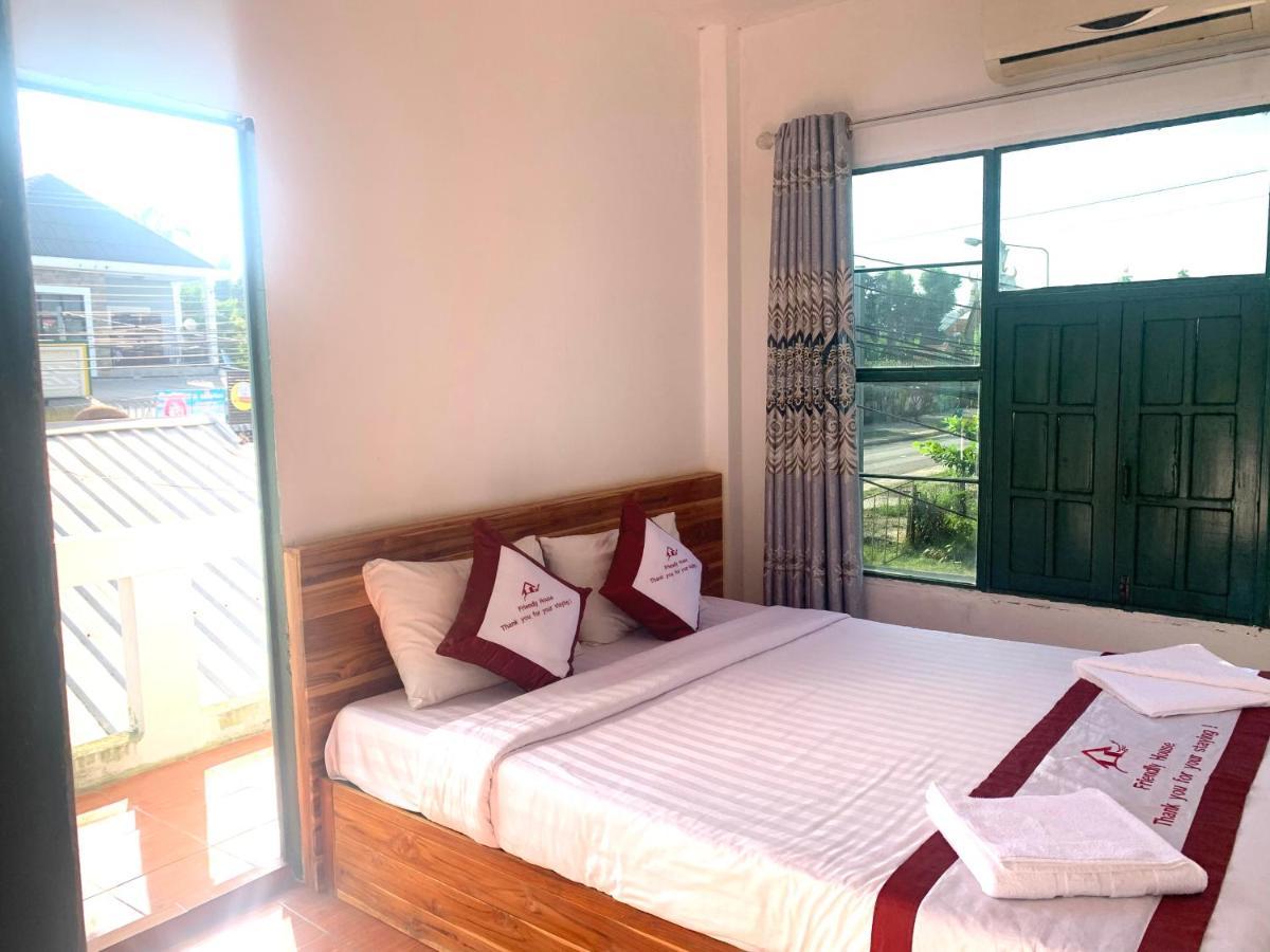 Vang Vieng Lily Backpackers Hostel 외부 사진