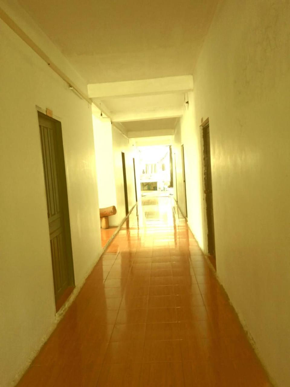 Vang Vieng Lily Backpackers Hostel 외부 사진